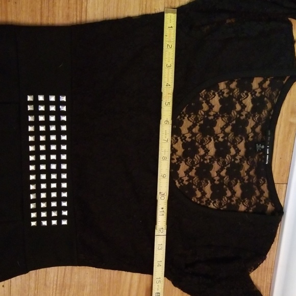 Made For Me To Look Amazing Dress (Juniors) - Picture 4 of 8